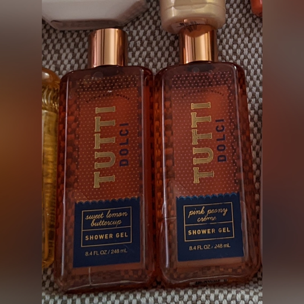 Bath and Body Works Tutti Dolci x 2  NEW never opened RARE